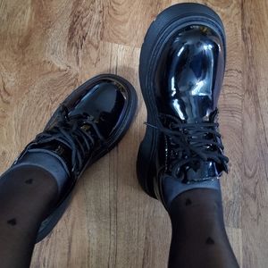 Lace up front platform Oxfords